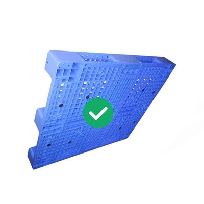 5T Gekoelde het Vervoersketen van de ladings Blauwe Plastic Pallet 1300X1100 HDPE