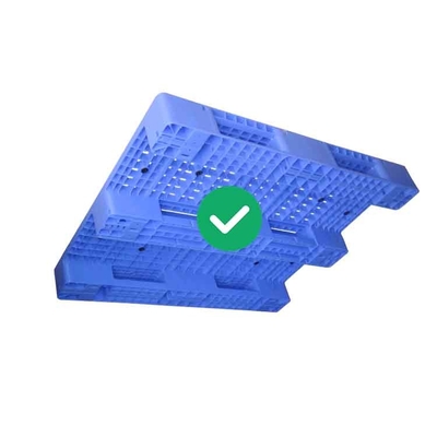 Ergonomische HDPE Plastic Pallet1300x1100 5000Kg Lading Comfortabele Behandeling